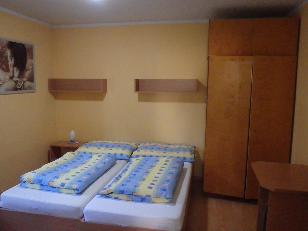 Privat Jan Veres Rajecké Teplice Chambre photo
